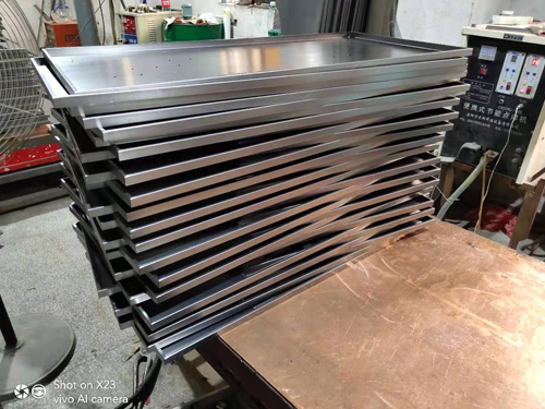 生產(chǎn)工作臺